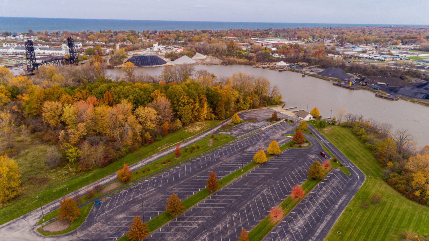 Buckeye Drone_11-9-2017 Lorain Black River_LR-106 - Lorain Port and